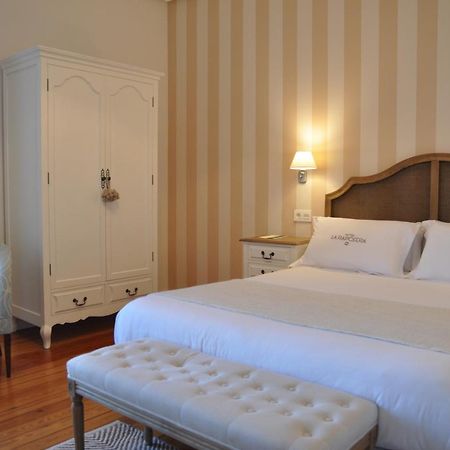 Hotel Rural La Raposera Caravia Kültér fotó